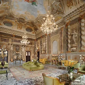 ***** Hotel Grand Continental - Starhotels Collezione Italien